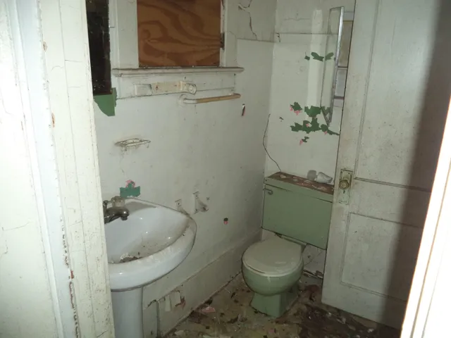 $44,900 | 841 East 8th Street, Flint, MI 48503