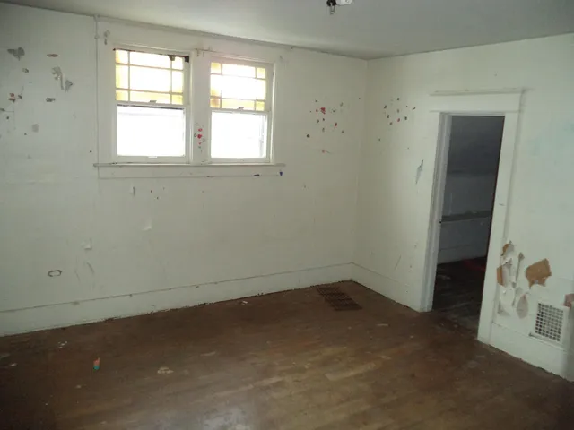 $44,900 | 841 East 8th Street, Flint, MI 48503