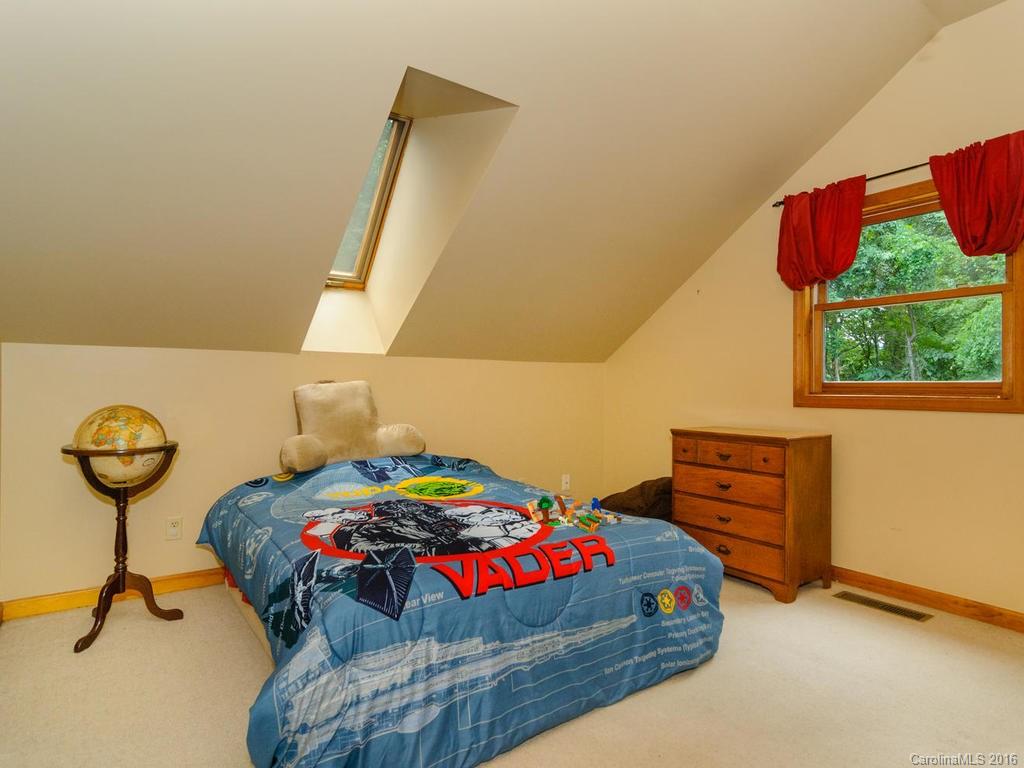 31 Old Patton Hill Road Swannanoa, NC 28778 - Photo 14 of 23 Gallery Image 14