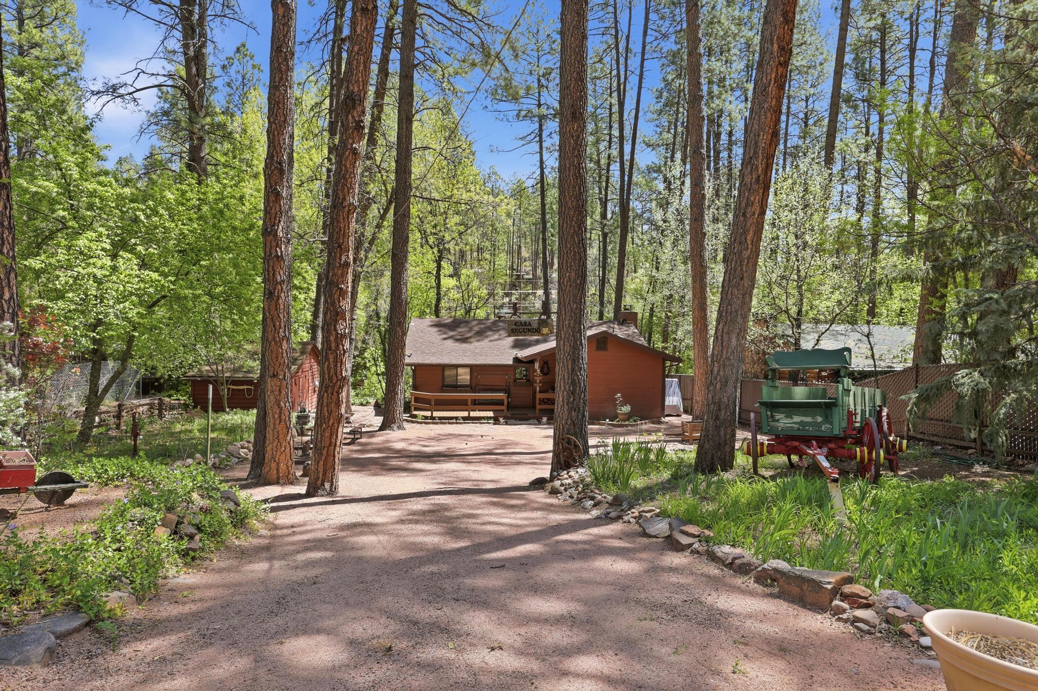 250 Saddle Mountain Road Payson, AZ 85541 - Photo 1 of 32