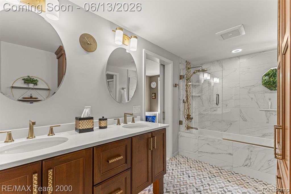 137 North Brady Road Dearborn, MI 48124 - Photo 41 of 72