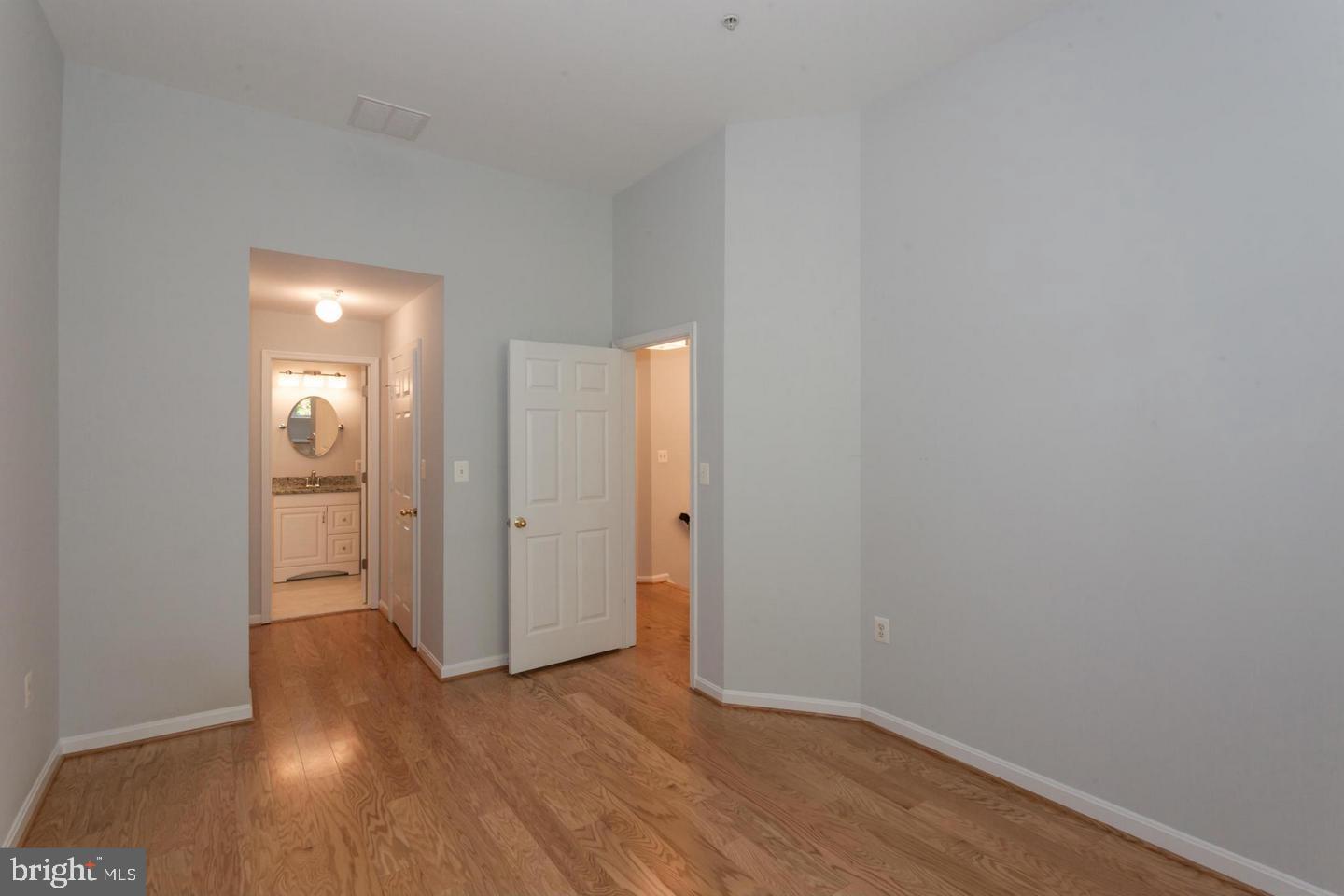 11401 Gate Hill Place, Unit 72 Reston, VA 20194 - Photo 17 of 30 Master has Dual Closets and En-Suite Bathroom
