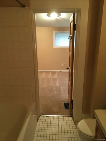 $2,400 | 1021 Cook Street, Denver, CO 80206