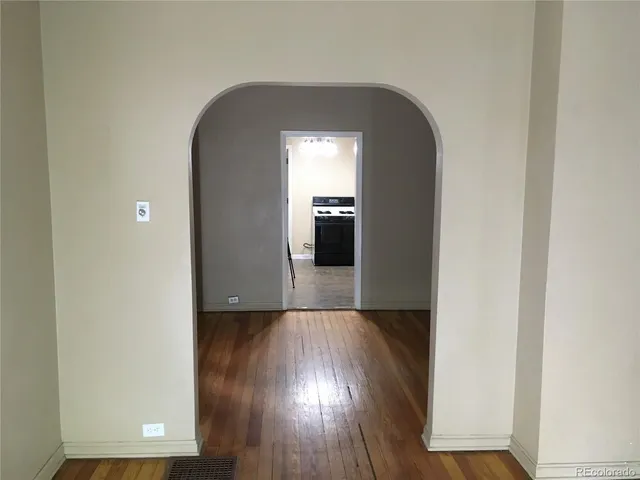 $2,400 | 1021 Cook Street, Denver, CO 80206