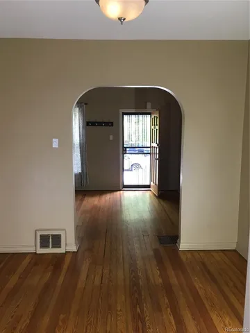 $2,400 | 1021 Cook Street, Denver, CO 80206