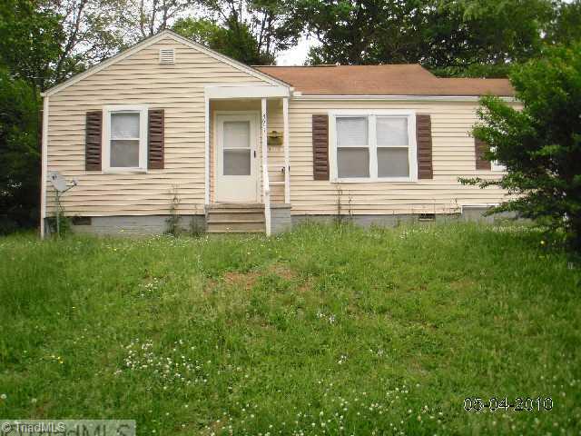 3621 Harvard Road Winston-Salem, NC 27107 - Photo 1 of 3 Exterior Front.