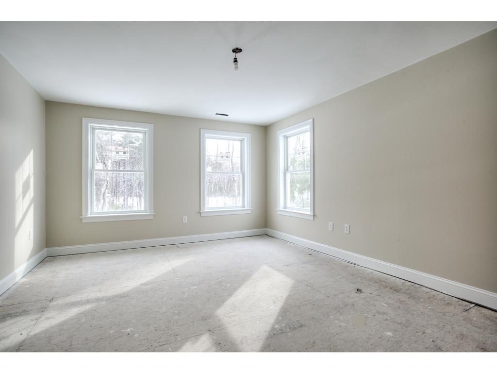 37 London Bridge Road Windham, NH 03087 - Photo 19 of 36
