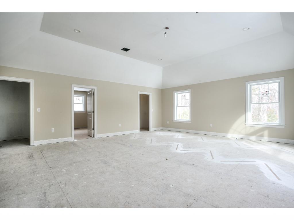 37 London Bridge Road Windham, NH 03087 - Photo 23 of 36