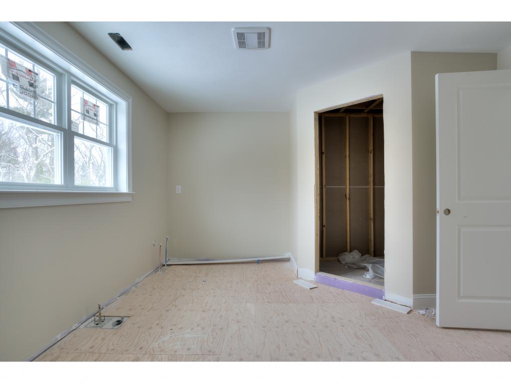 37 London Bridge Road Windham, NH 03087 - Photo 27 of 36