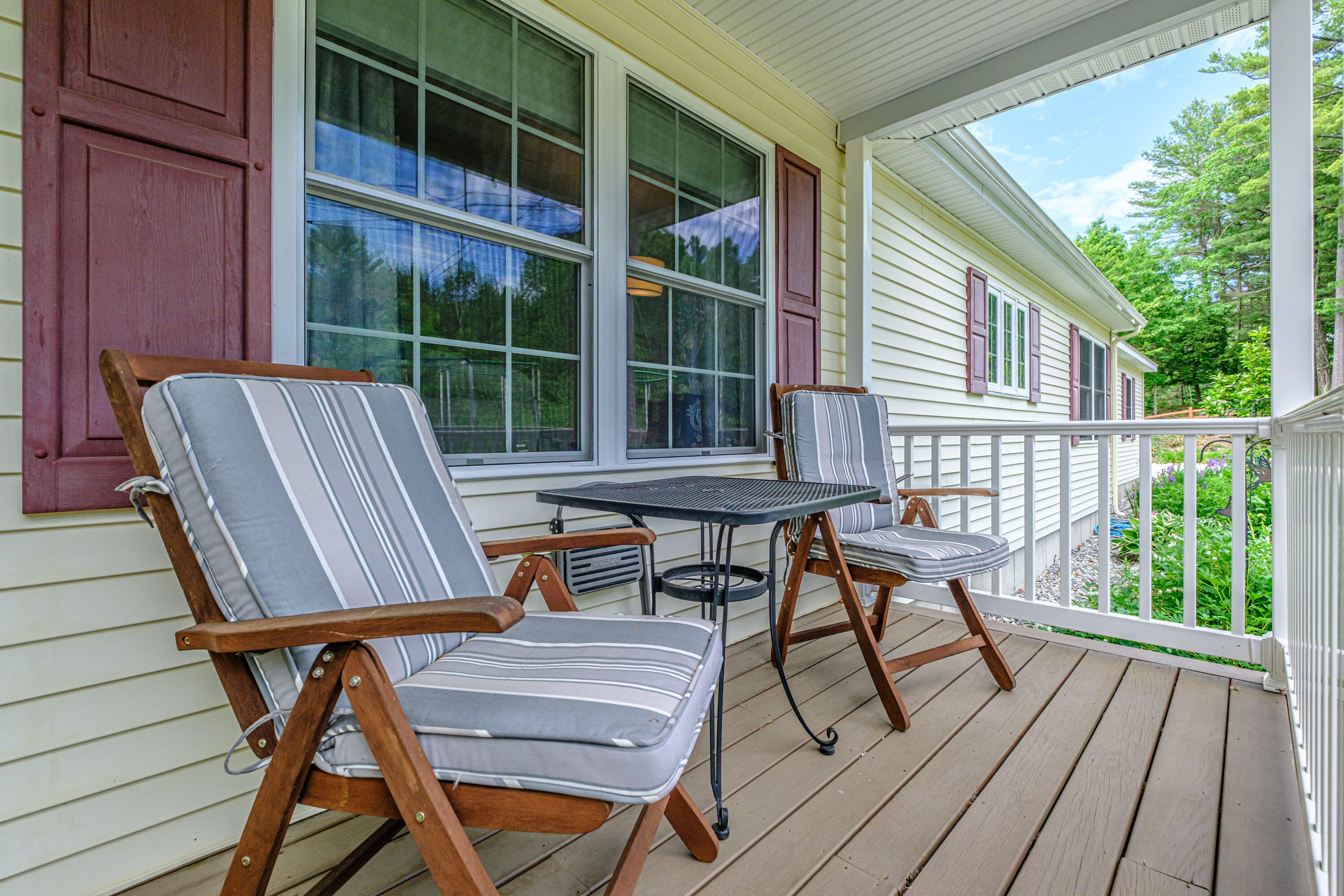 248 Hooper Ledge Road Paris, ME 04281 - Photo 7 of 51 Porch