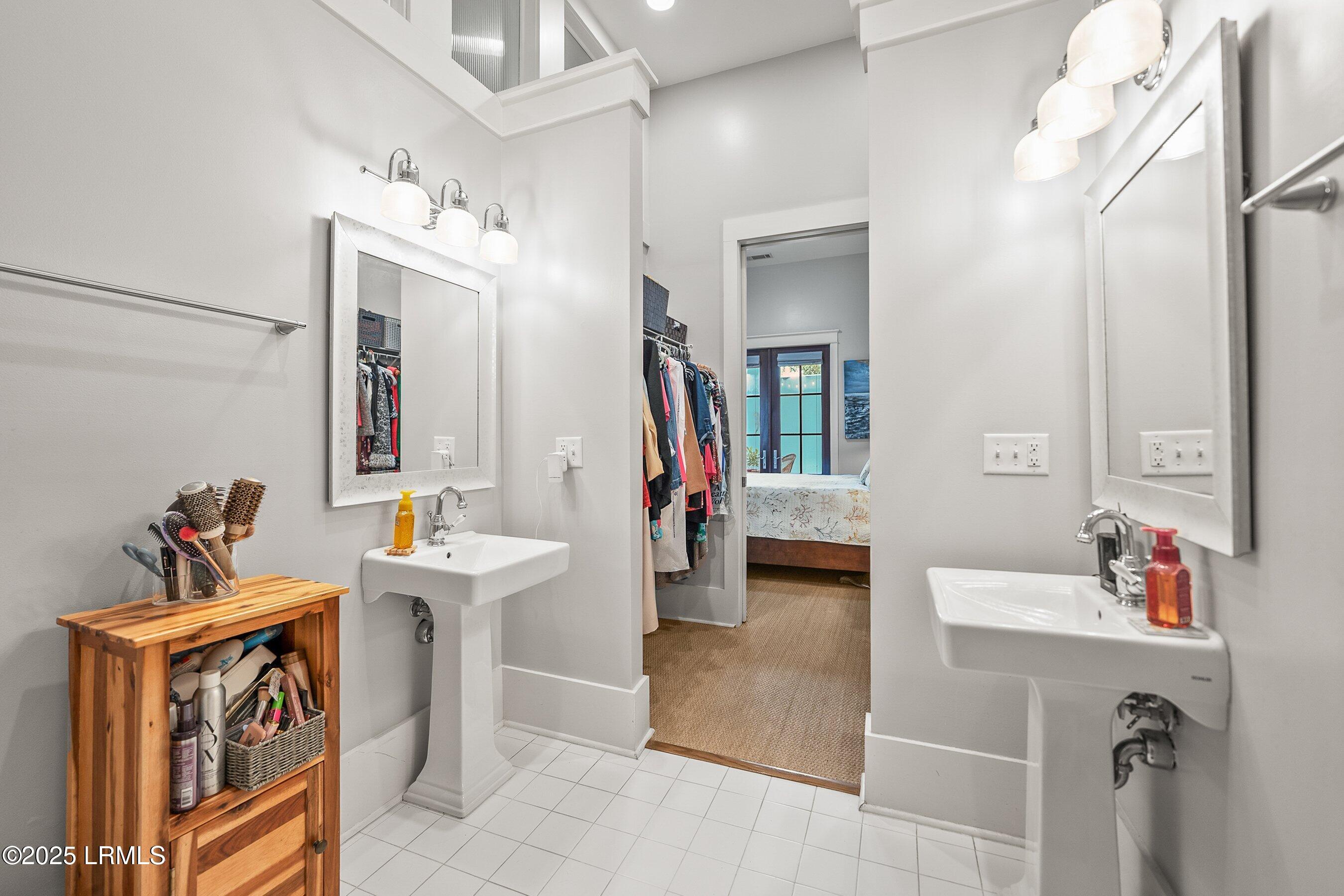 10 Abbey Row, Unit 1B Beaufort, SC 29906 - Photo 19 of 46 DSC03516-85.jpg-SMALL