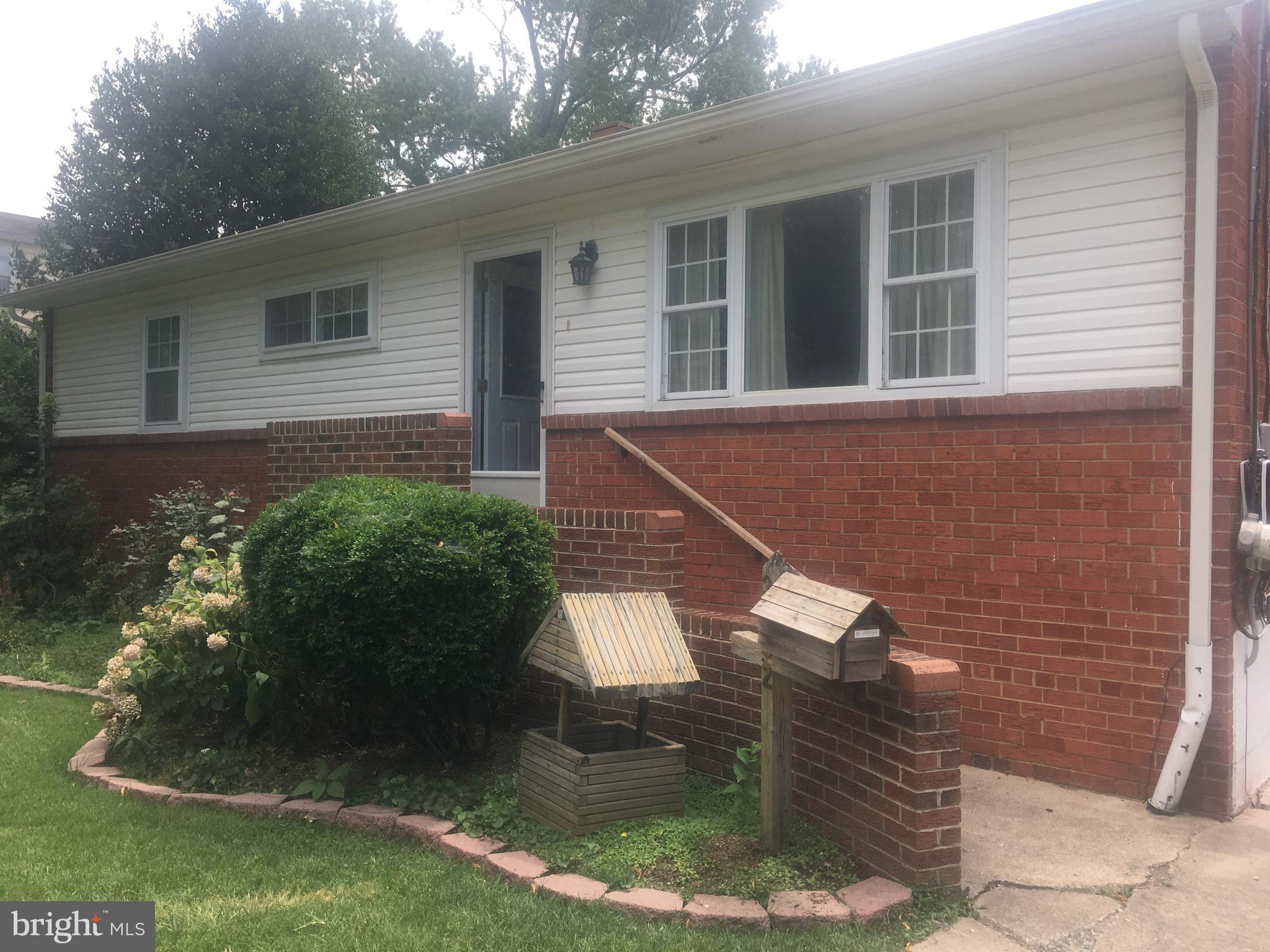 3302 Moline Road Silver Spring, MD 20902 - Photo 3 of 28