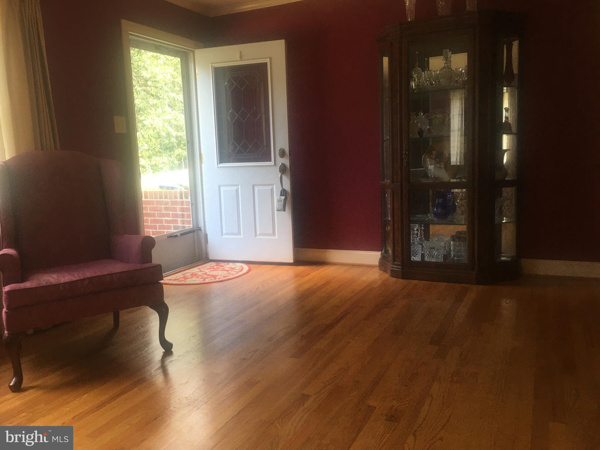 3302 Moline Road Silver Spring, MD 20902 - Photo 6 of 28