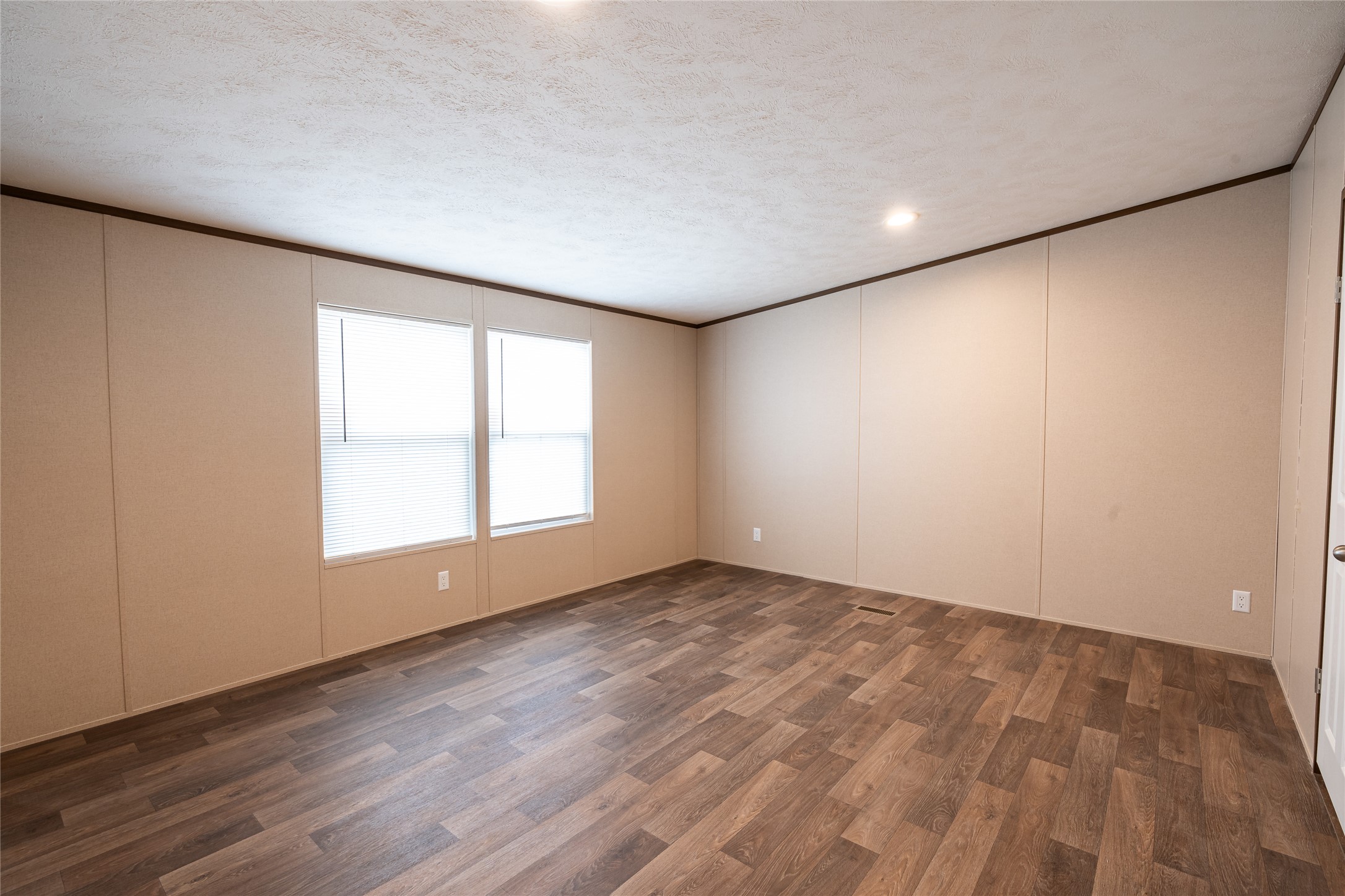 6965 Seawillow Road Lockhart, TX 78644 - Photo 13 of 18 Primary Bedroom