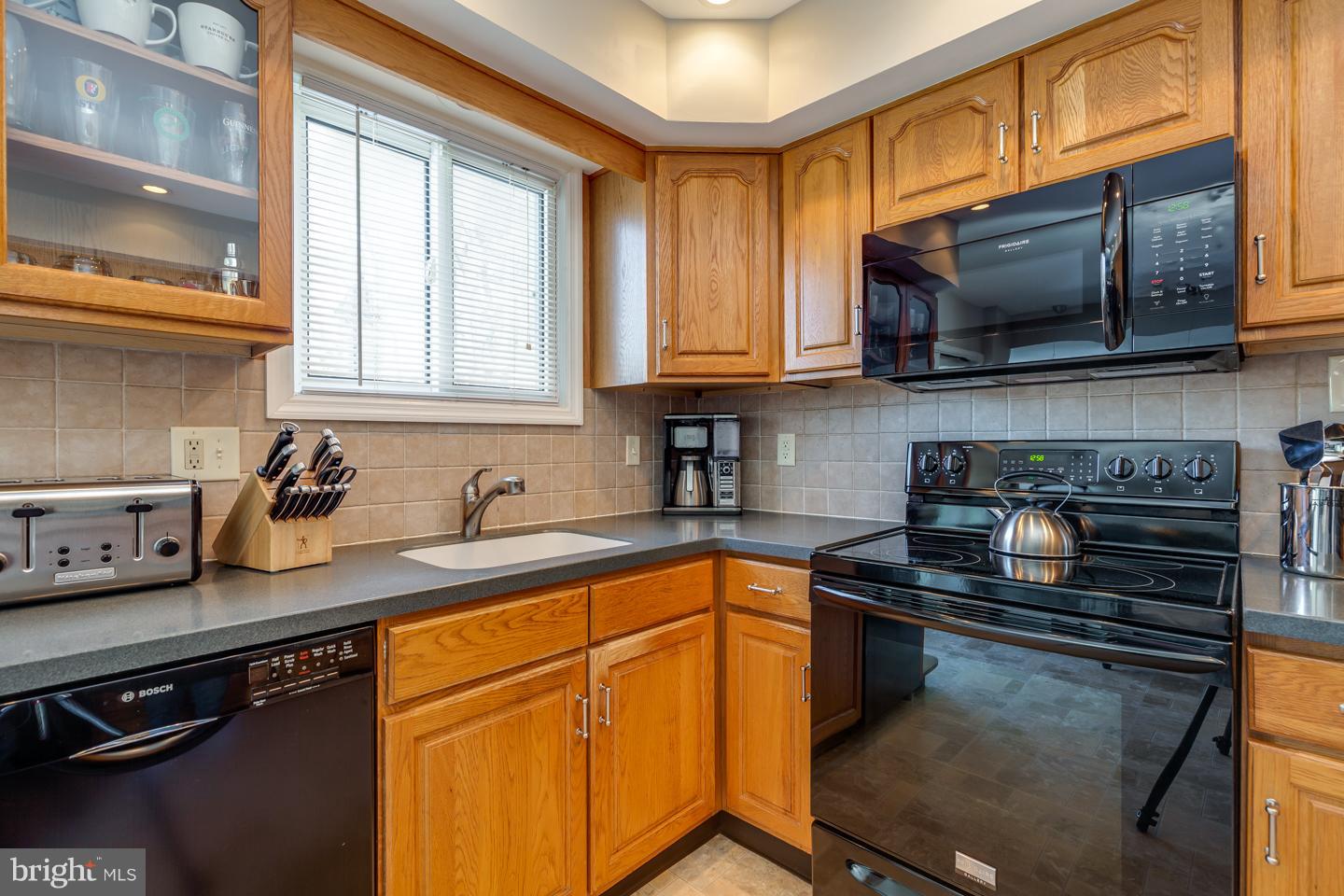 1006 Salem Road Cherry Hill, NJ 08034 - Photo 9 of 23 Gallery Image 9