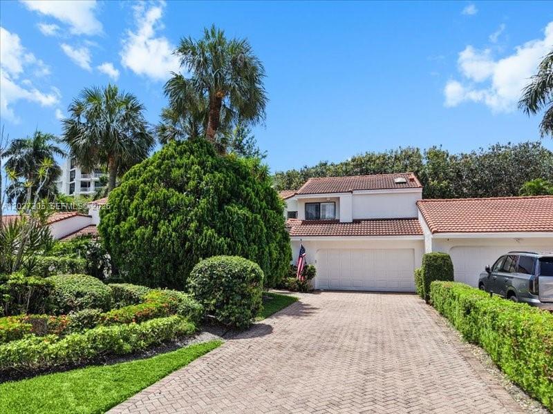 7362 Woodmont Court Boca Raton, FL 33434 - Photo 2 of 51
