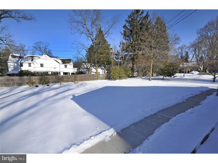 710 Sunset Road Glenside, PA 19038 - Photo 22 of 24 Back Yard