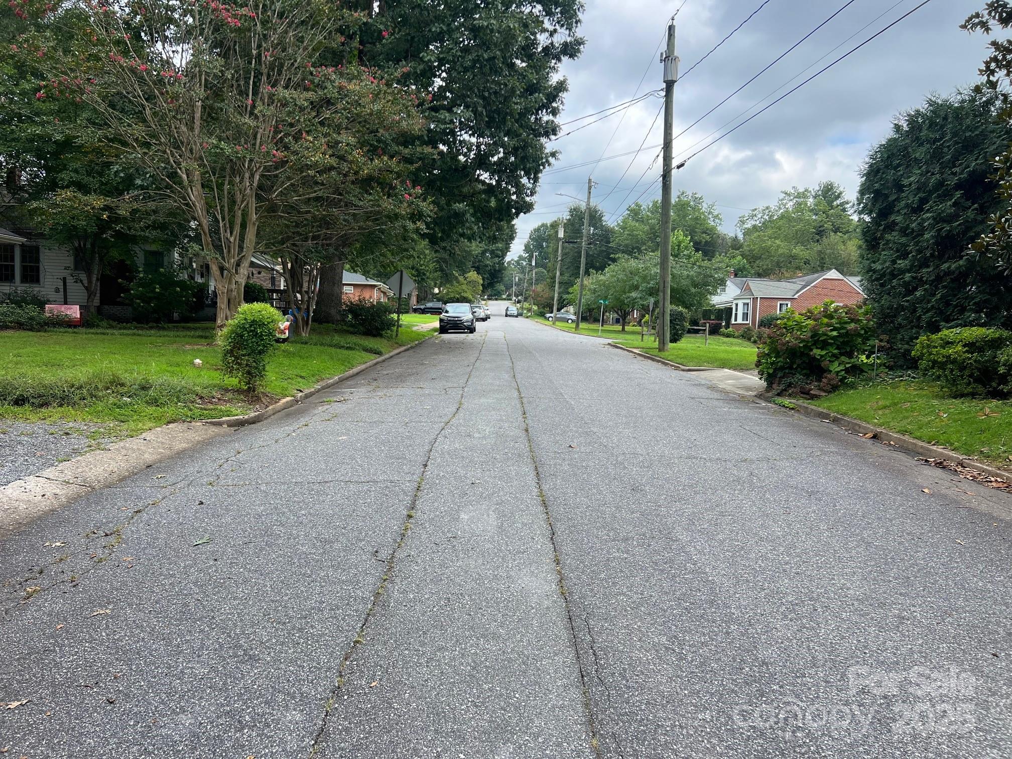 404 Patton Street Morganton, NC 28655 - Photo 9 of 40 a view of park with large trees