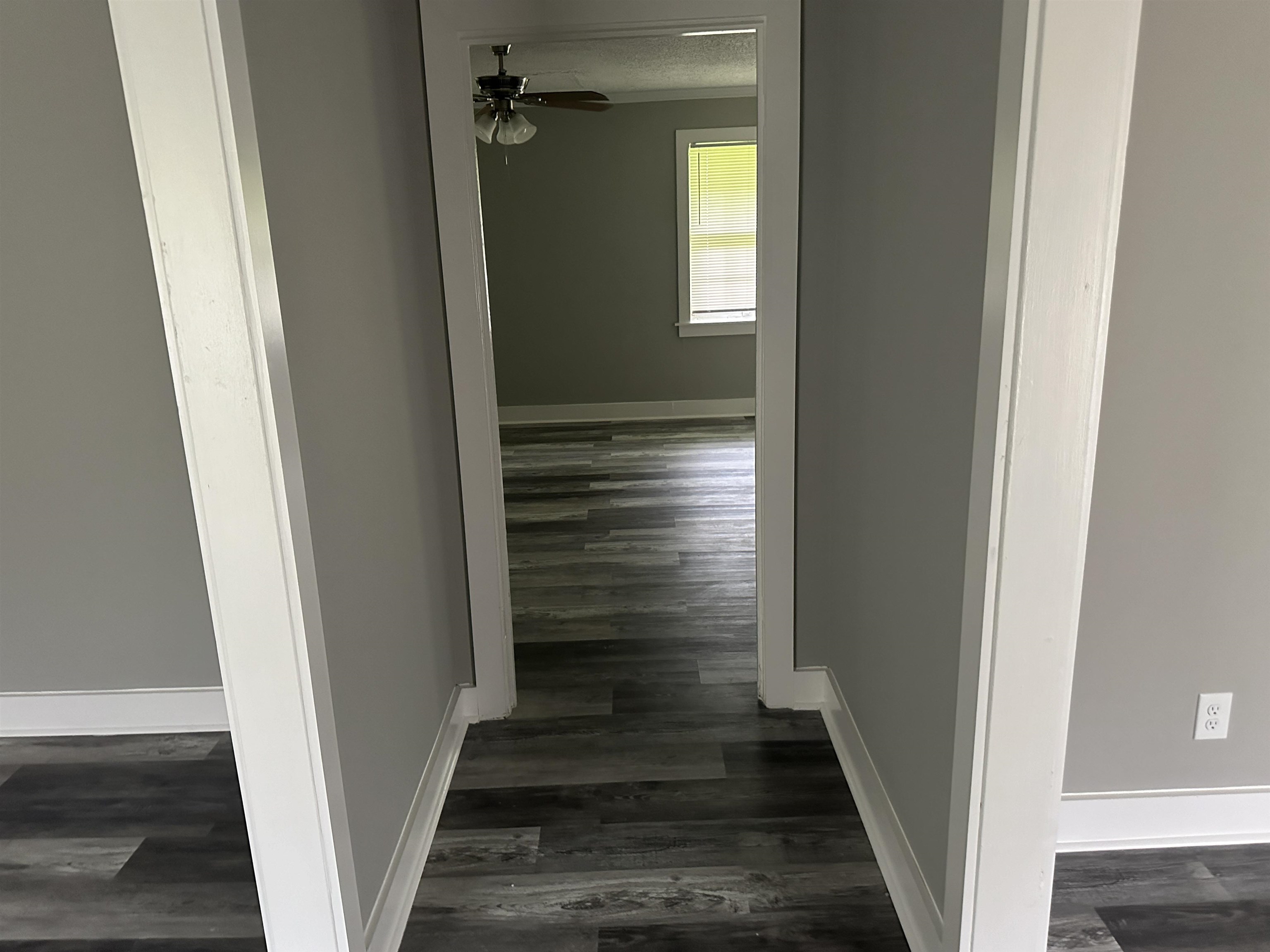 294 Dreger Road Memphis, TN 38109 - Photo 8 of 21