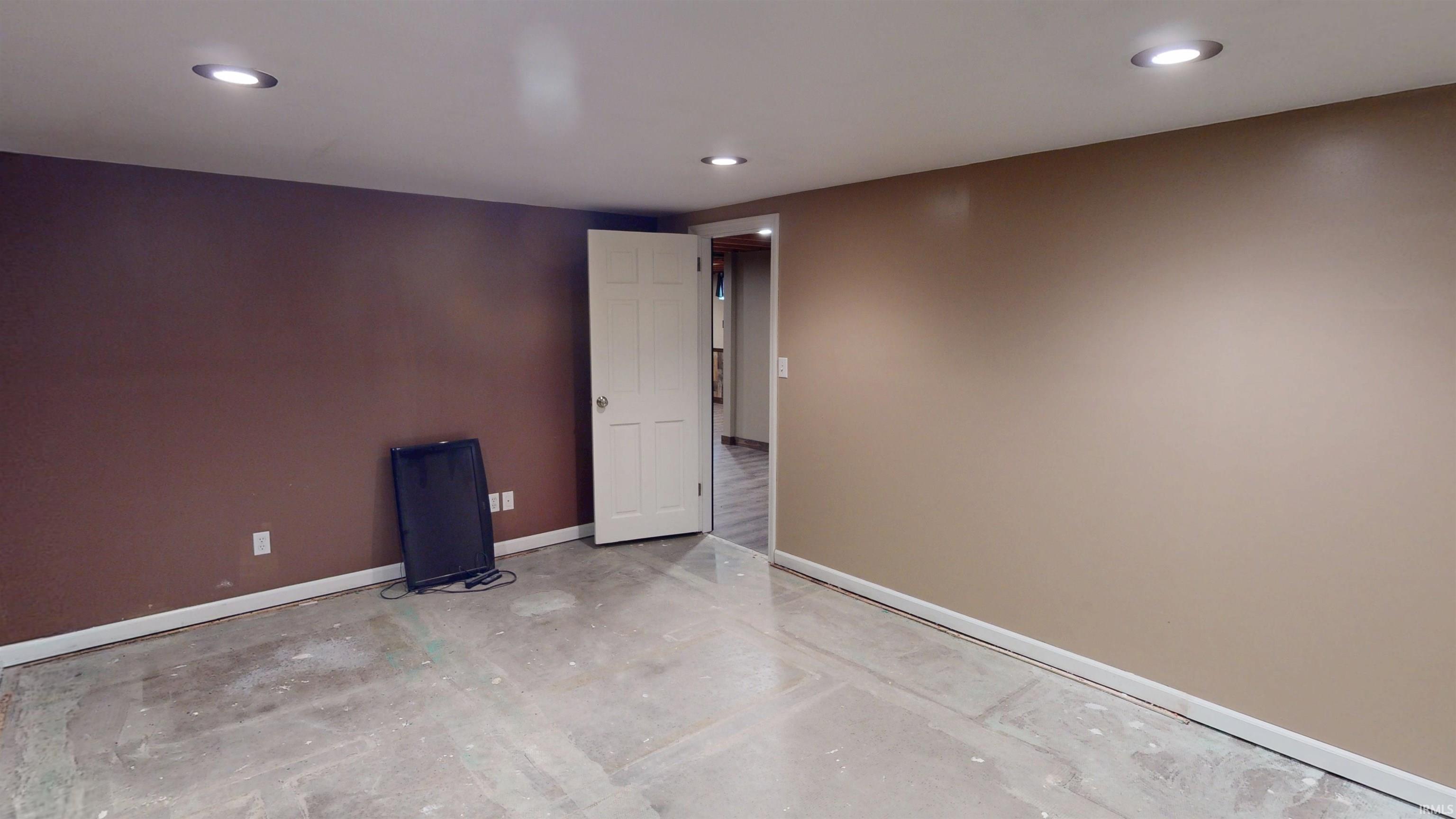 1409 West 36th Street Jasper, IN 47546 - Photo 21 of 27