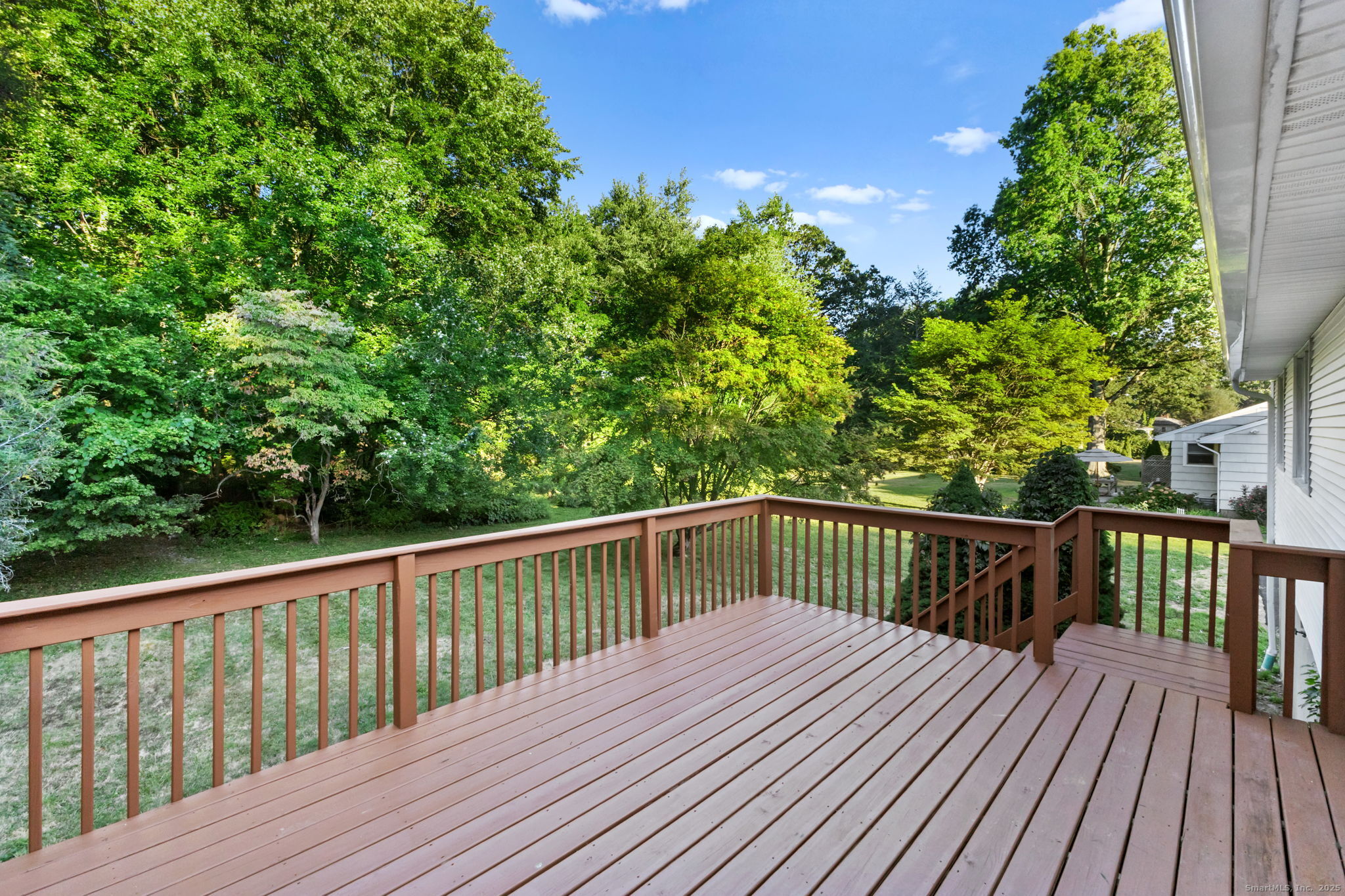 8 Lloyd Road Norwalk, CT 06850 - Photo 19 of 20 Rear deck