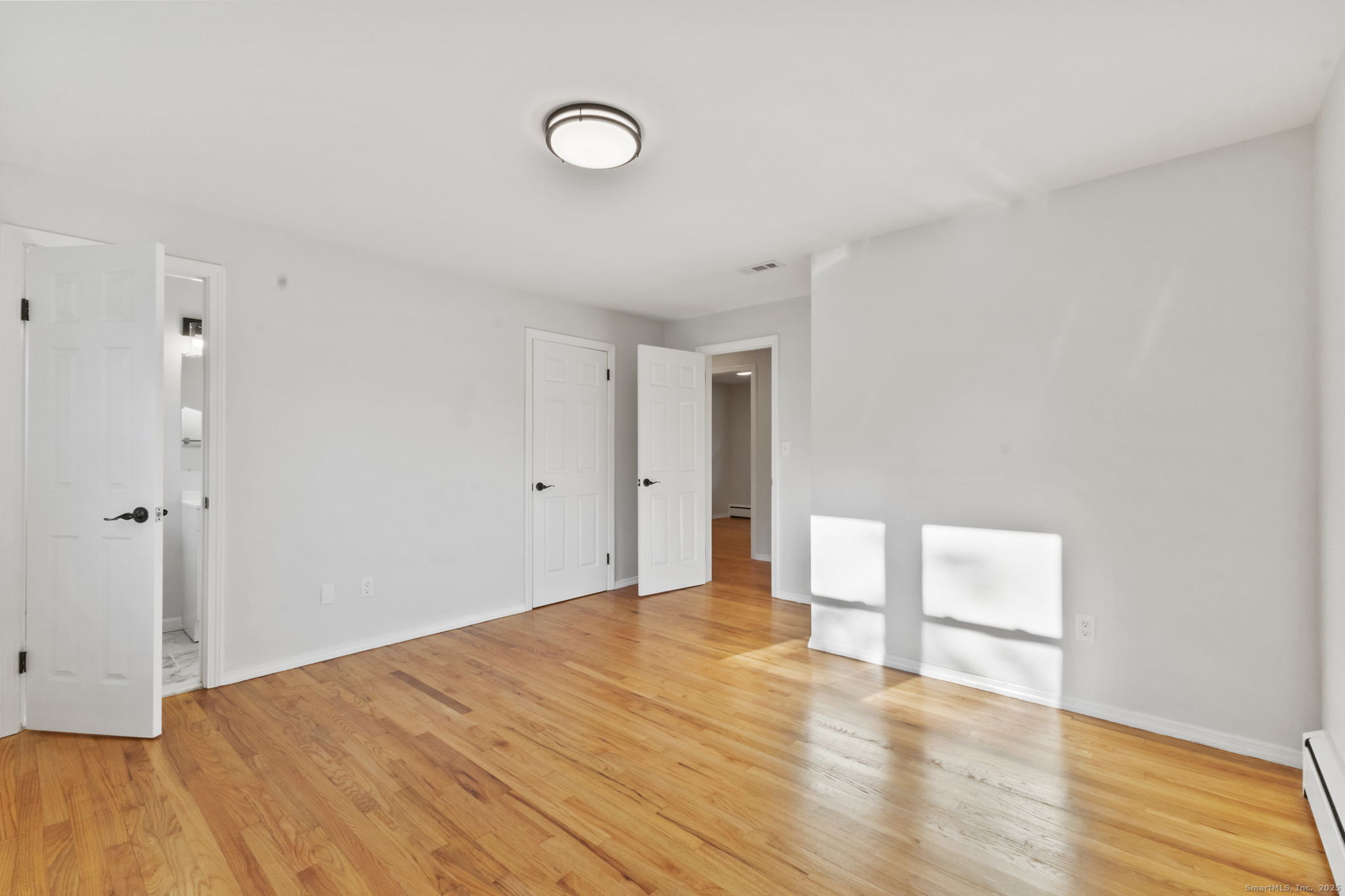 8 Lloyd Road Norwalk, CT 06850 - Photo 7 of 20