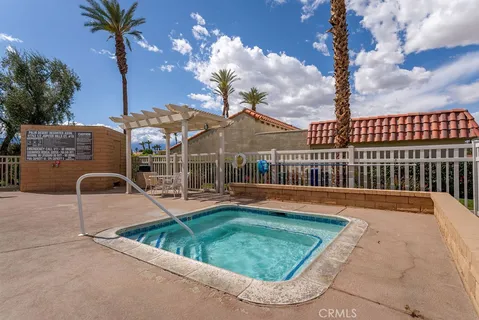 $305,000 | 41806 Jupiter Hills Court, Palm Desert, CA 92211