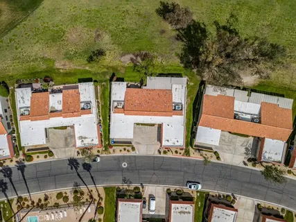 $305,000 | 41806 Jupiter Hills Court, Palm Desert, CA 92211