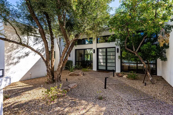 $17,500 | 9917 North 52nd Street, Paradise Valley, AZ 85253