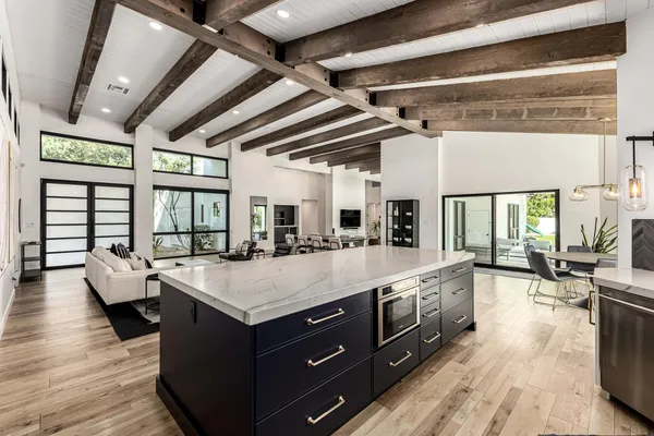 $17,500 | 9917 North 52nd Street, Paradise Valley, AZ 85253