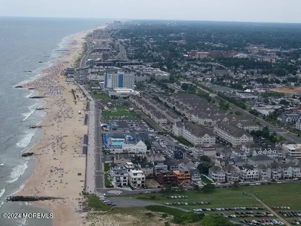 $30,000 | 300 Ocean Avenue North, Unit 1A, Long Branch, NJ 07740