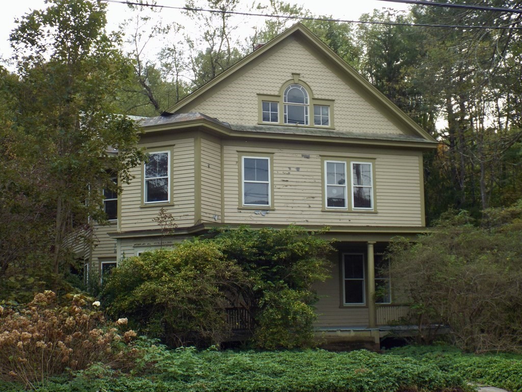 14 Main Road Colrain, MA 01340 - Photo 3 of 42