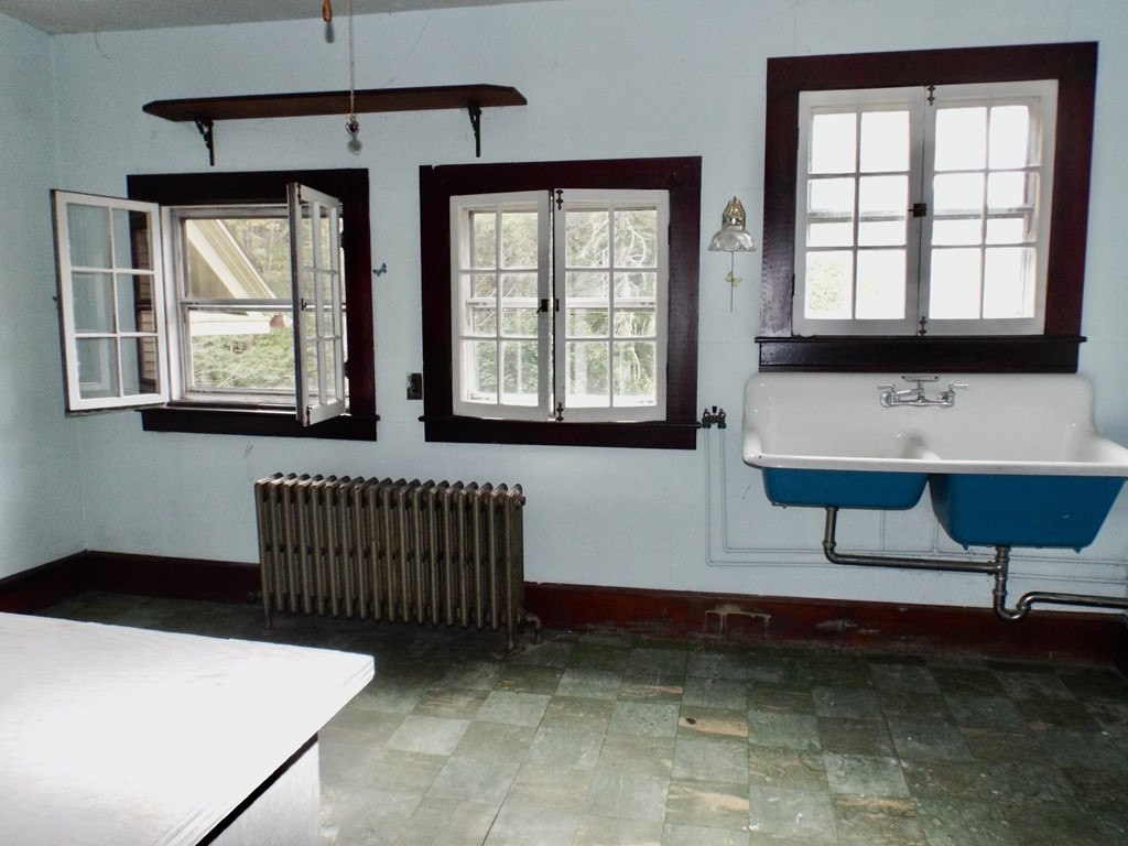 14 Main Road Colrain, MA 01340 - Photo 35 of 42