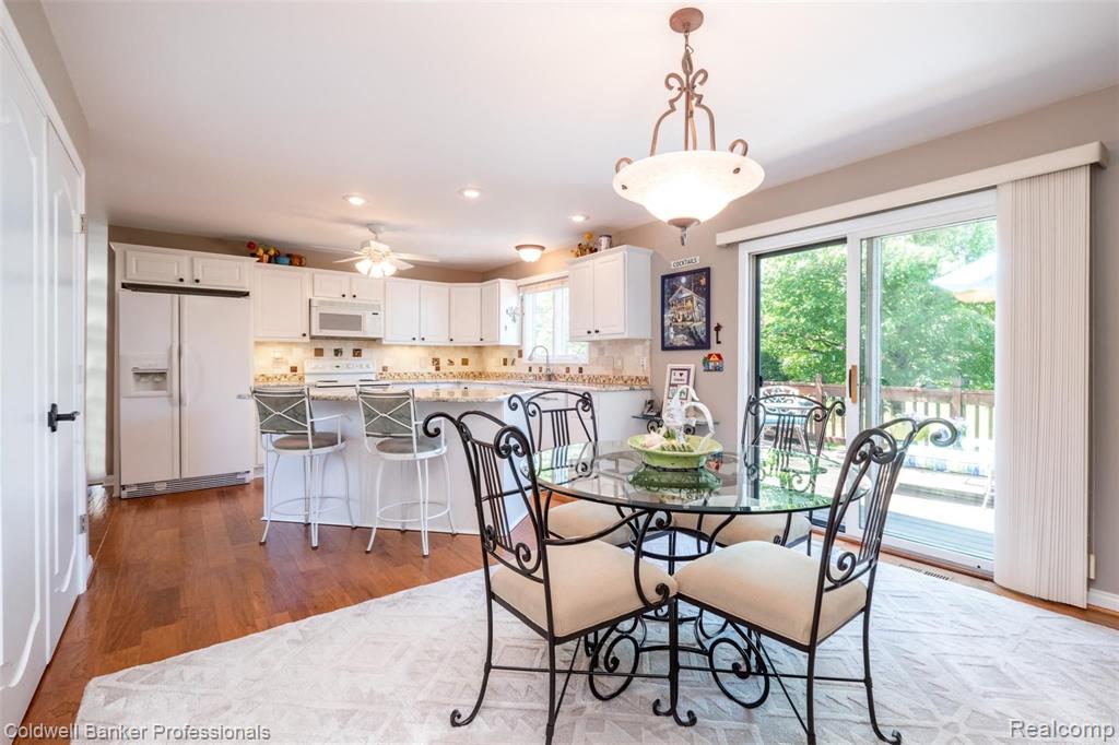 3196 Fairgrove Terrace Rochester Hills, MI 48309 - Photo 11 of 41