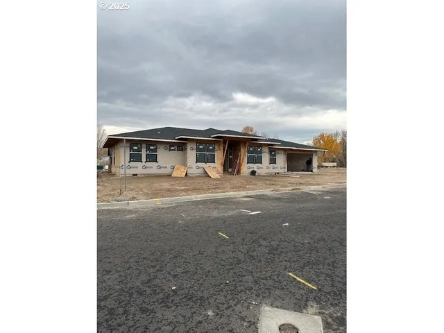 $598,650 | 904 Southwest 43rd Street, Pendleton, OR 97801