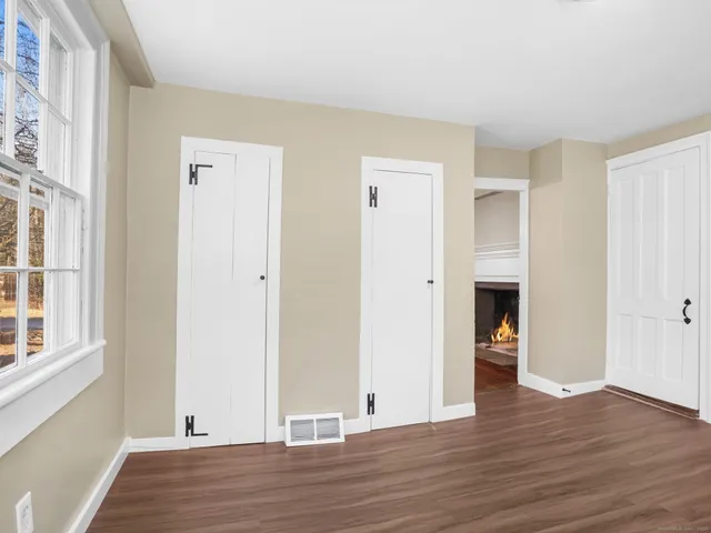 $3,500 | 575 Black Rock Turnpike, Easton, CT 06612