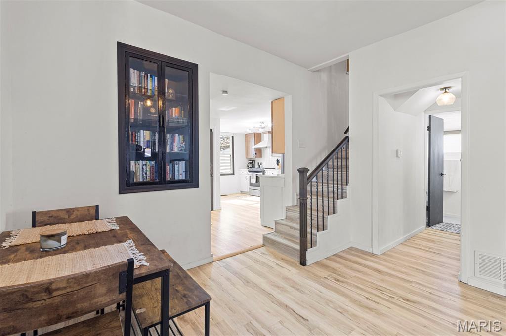 3914 Bates Street St. Louis, MO 63116 - Photo 9 of 24