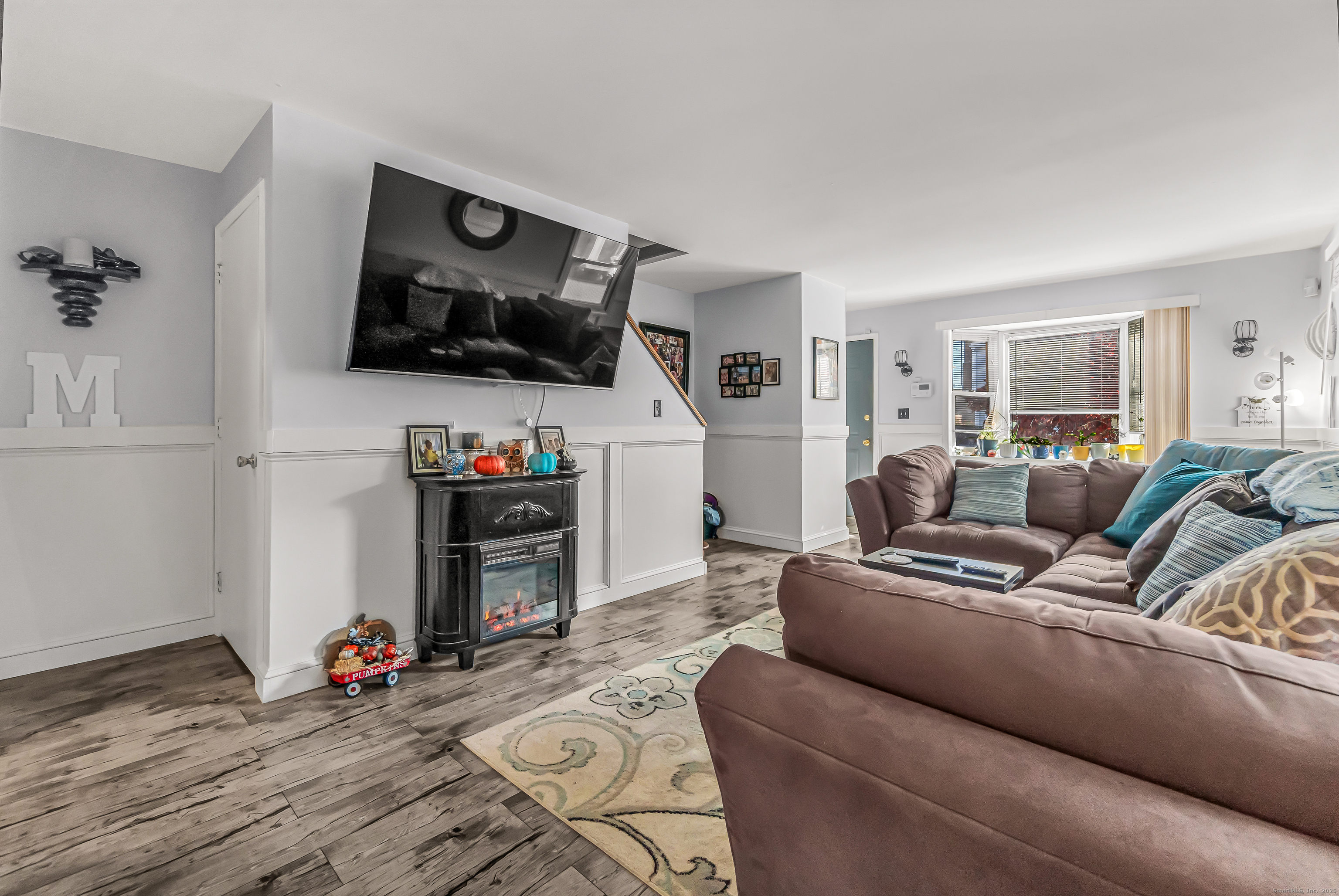 35 Kent Avenue Bridgeport, CT 06610 - Photo 13 of 27