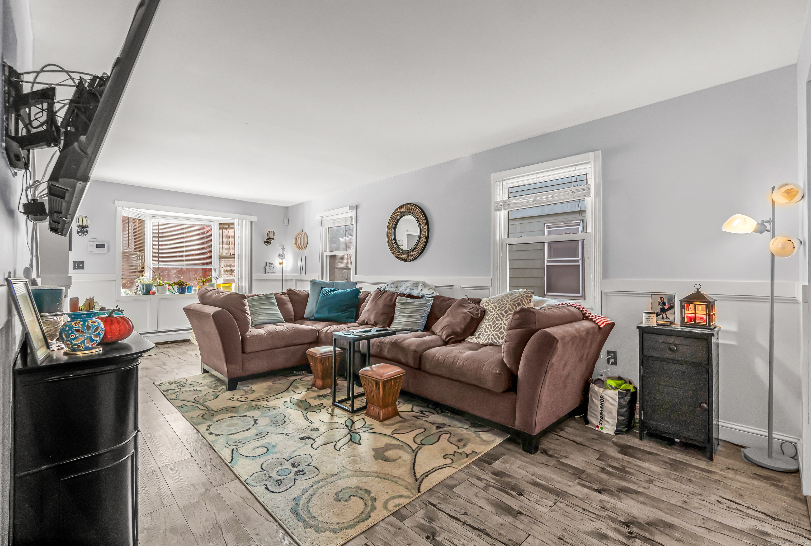 35 Kent Avenue Bridgeport, CT 06610 - Photo 14 of 27