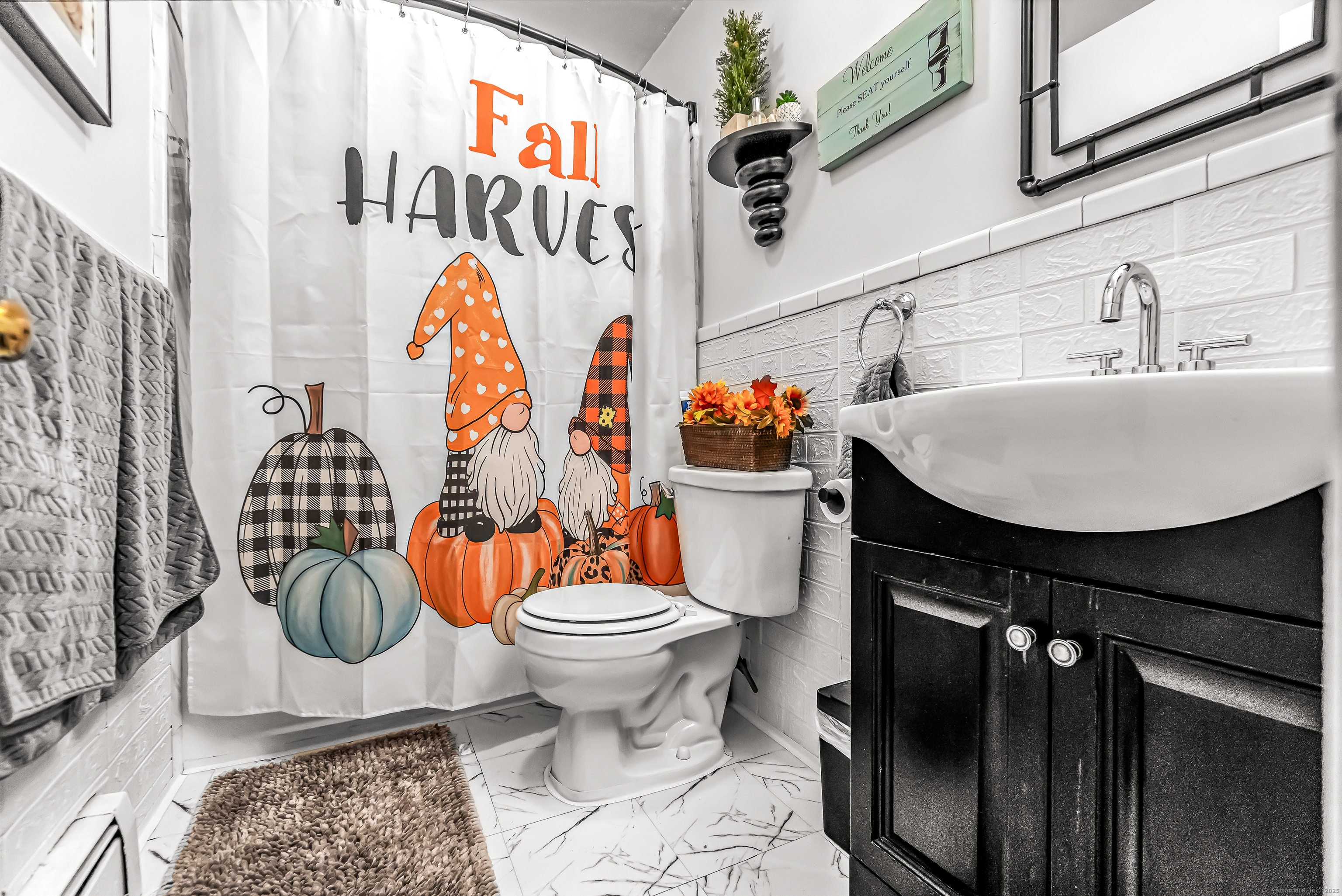 35 Kent Avenue Bridgeport, CT 06610 - Photo 19 of 27