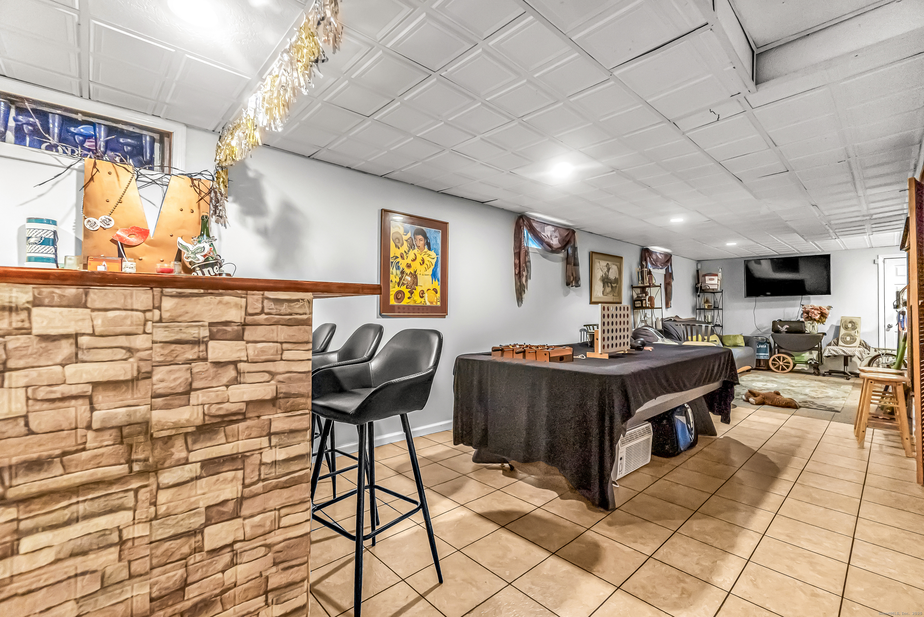 35 Kent Avenue Bridgeport, CT 06610 - Photo 20 of 27