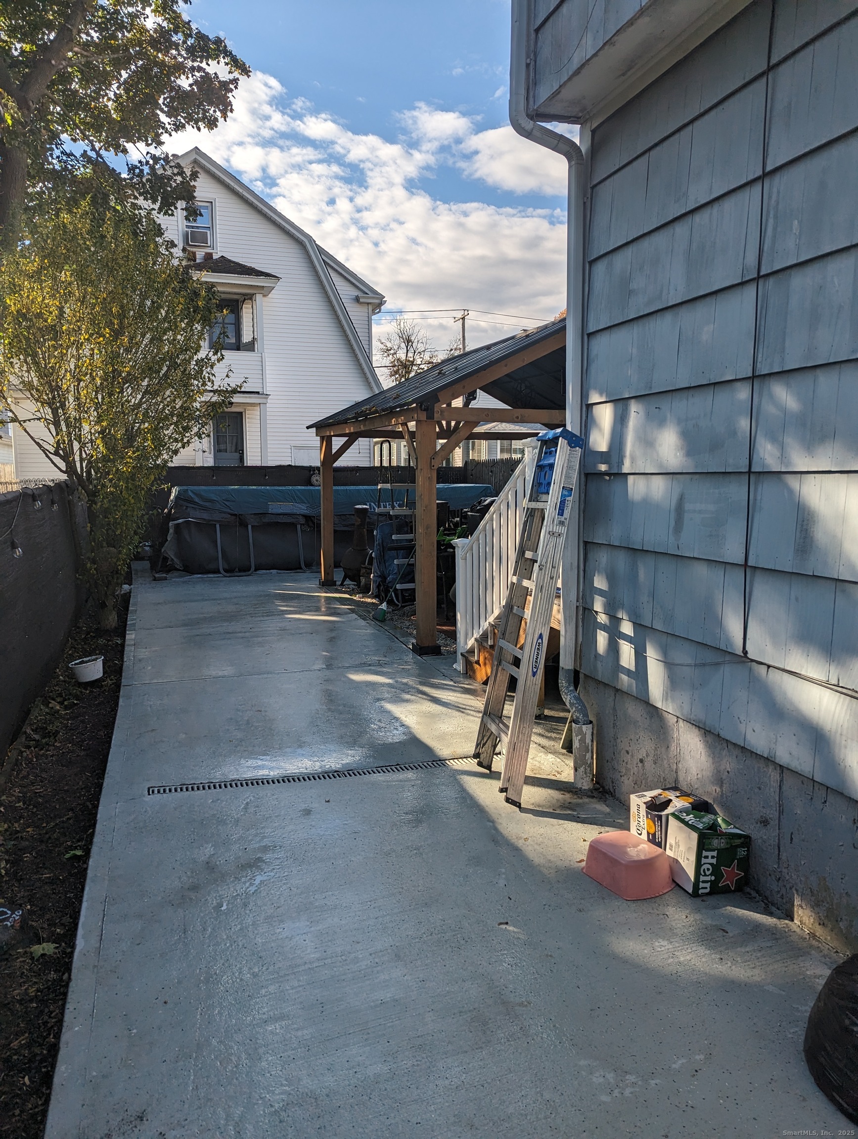 35 Kent Avenue Bridgeport, CT 06610 - Photo 24 of 27