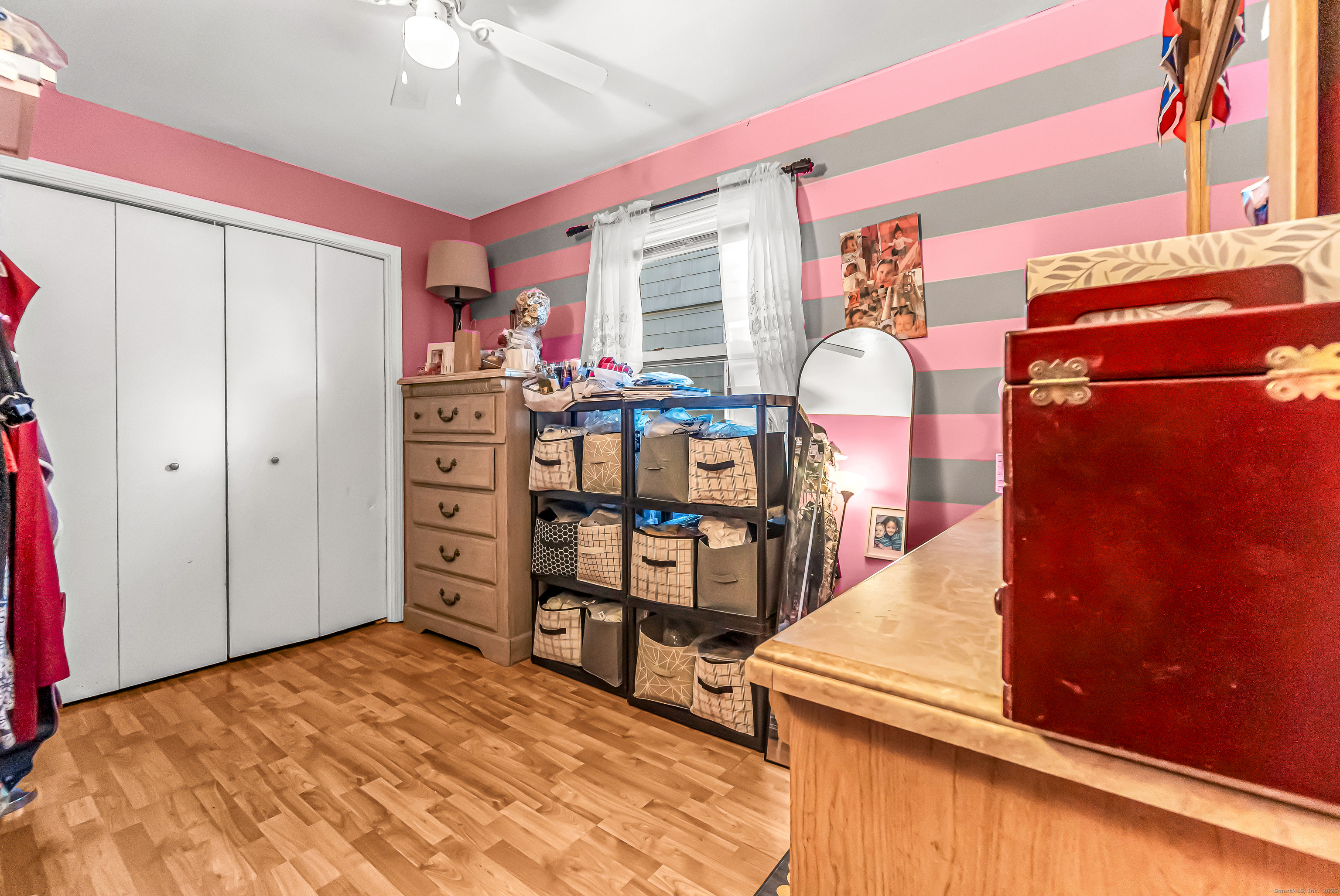 35 Kent Avenue Bridgeport, CT 06610 - Photo 8 of 27