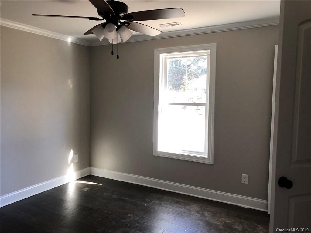1708 South Point Road Belmont, NC 28012 - Photo 7 of 26 Gallery Image 7