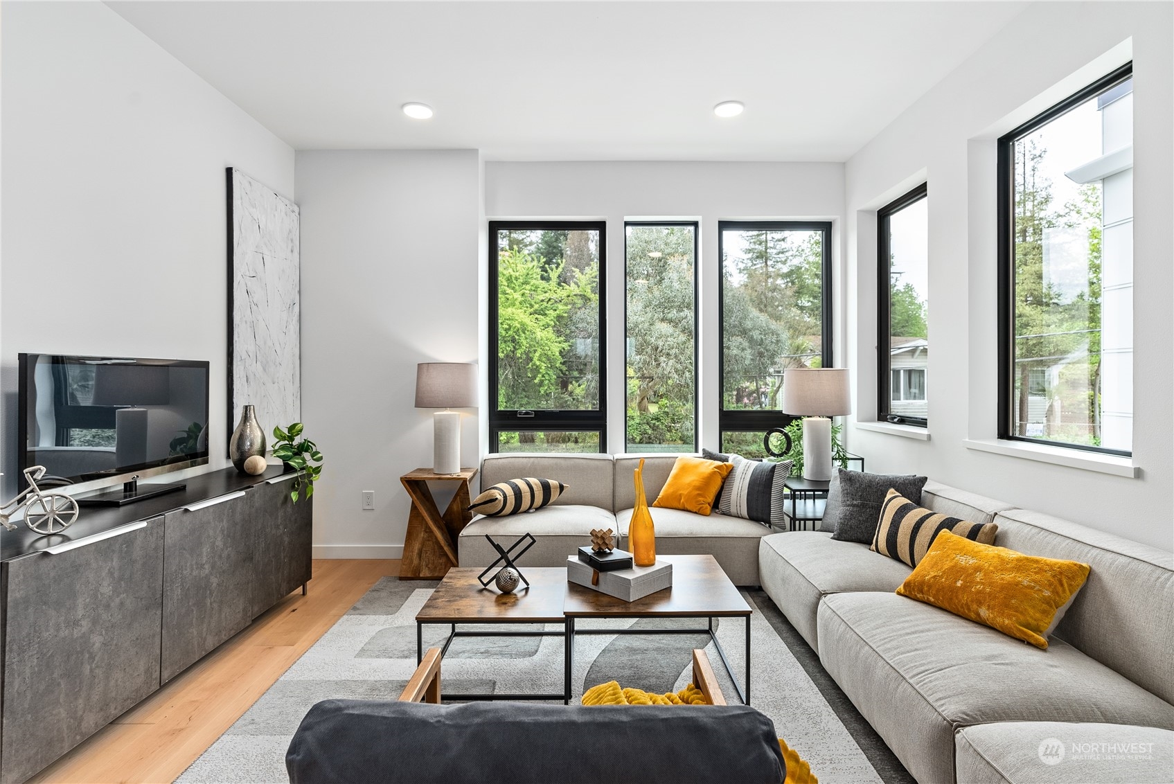 4218 Southwest 100th Street Seattle, WA 98136 - Photo 3 of 39 Gallery Image 3