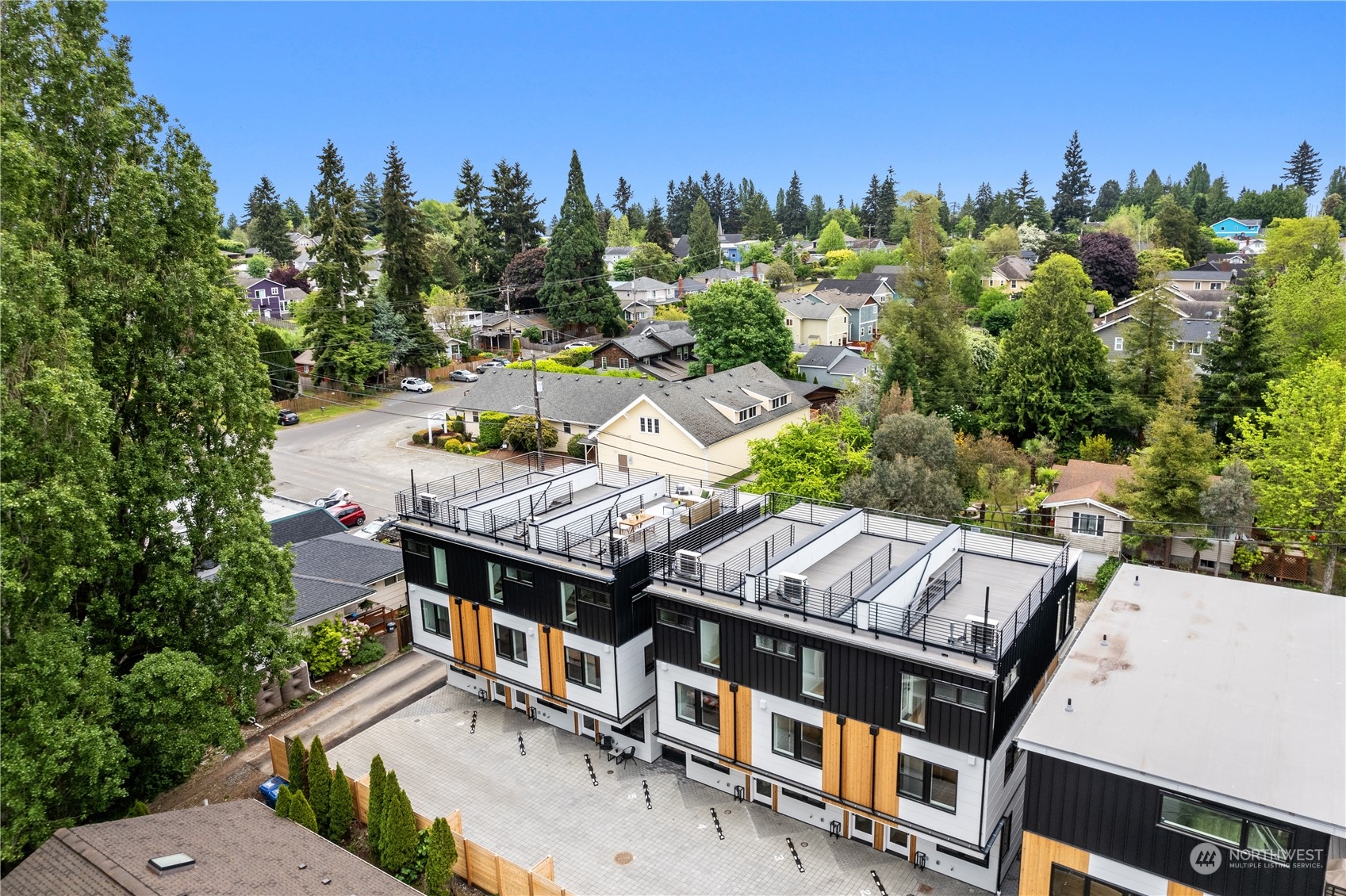 4218 Southwest 100th Street Seattle, WA 98136 - Photo 10 of 39 Gallery Image 10