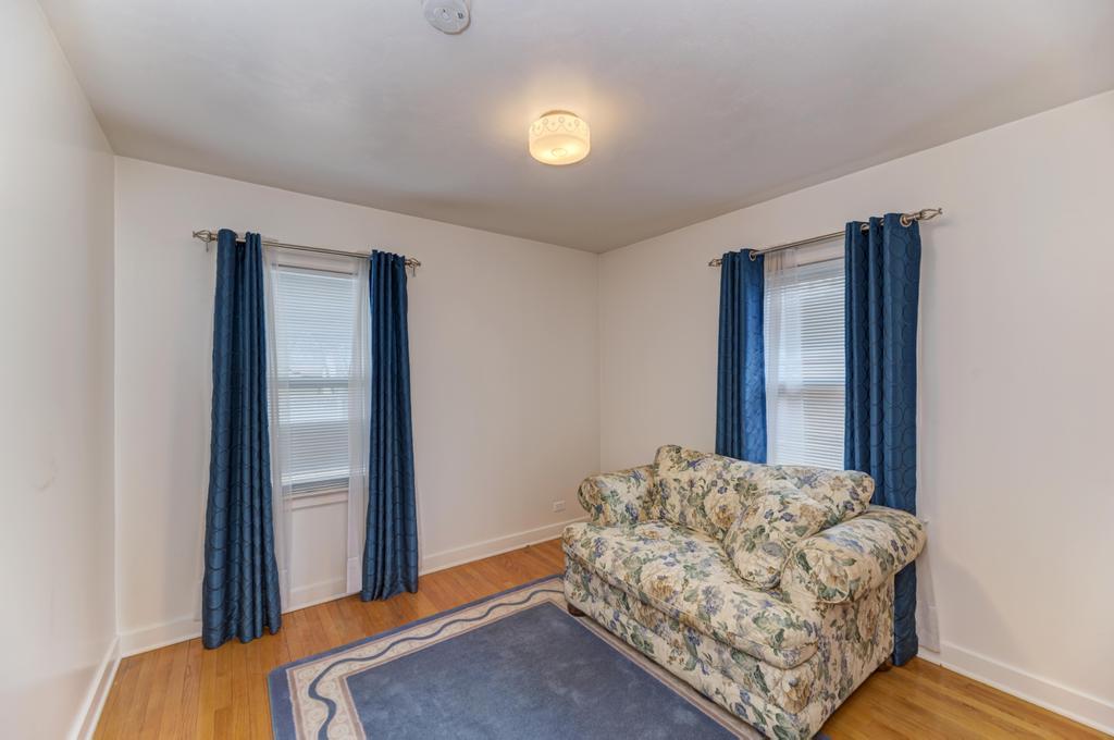 14 North Wisconsin Avenue Addison, IL 60101 - Photo 14 of 28