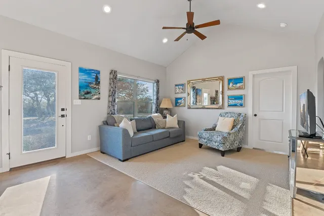 $825,000 | 395 Sendero, Round Mountain, TX 78663