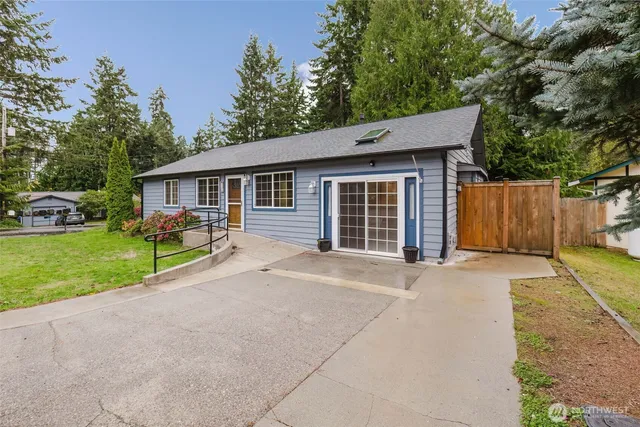 $550,000 | 7600 Sandy Way Northeast, Poulsbo, WA 98370