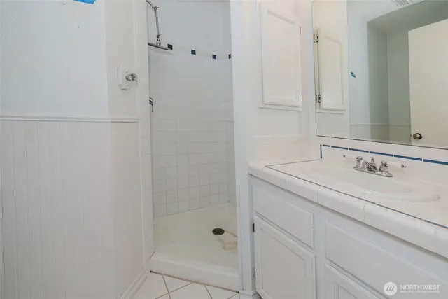 $550,000 | 7600 Sandy Way Northeast, Poulsbo, WA 98370